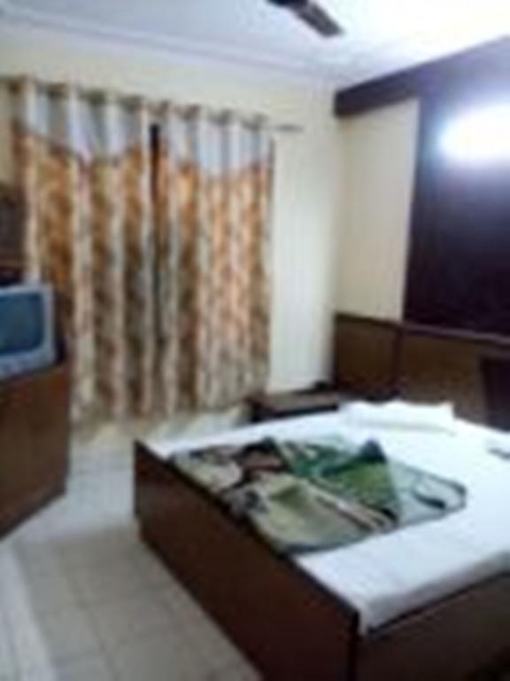 Hotel Hans International Nuova Delhi Camera foto