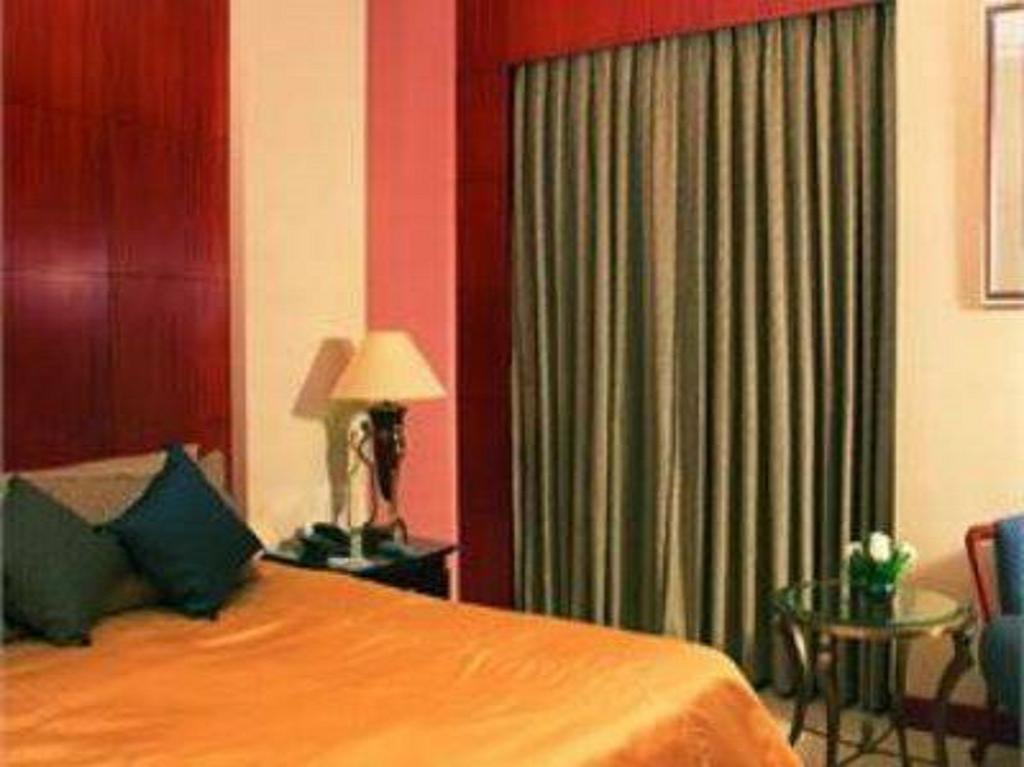Hotel Hans International Nuova Delhi Camera foto